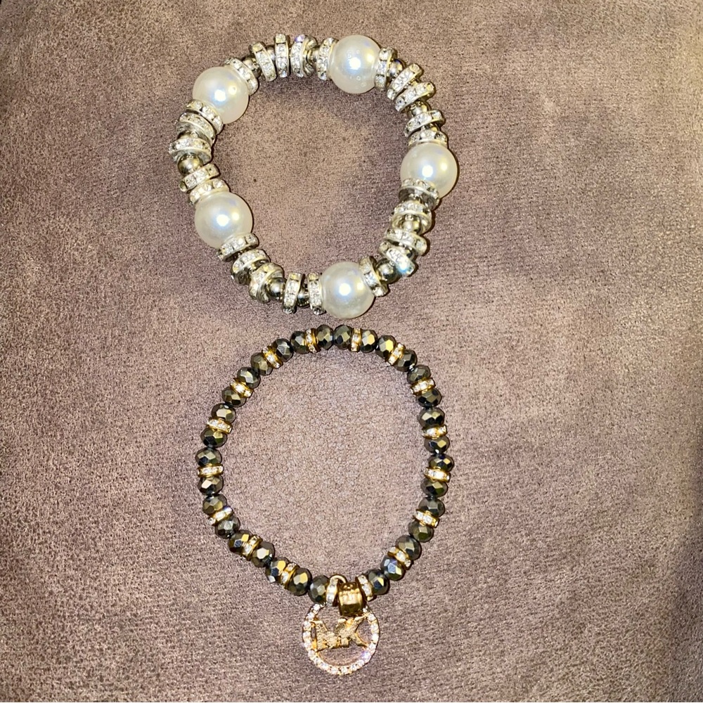 Costume Jewelry‎ Bracelets
